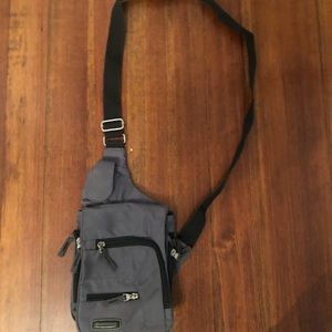 SwissGear Crossbody Bag